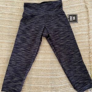 Marbeled Grey Ankle Length 3/4 Workout Tights